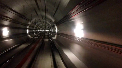 1080p地铁隧道穿梭高速实拍