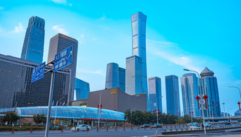 8K震撼北京中国国际贸易中心商圈高楼建筑群延时