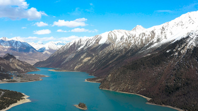 旅游实拍视频素材4K西藏旅游风光然乌湖雪山航拍素材