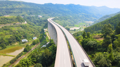 4k交通高速公路中国基建物流运输