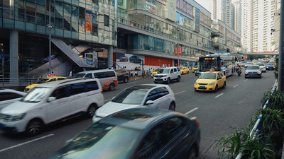城市交通实拍视频素材4k重庆密集行驶的车辆车流城市交通街景实拍