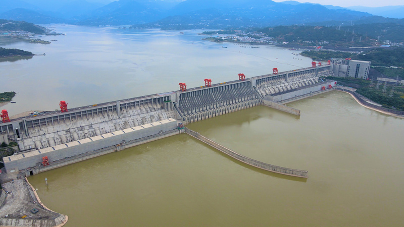 4k航拍宜昌三峡大坝水电站