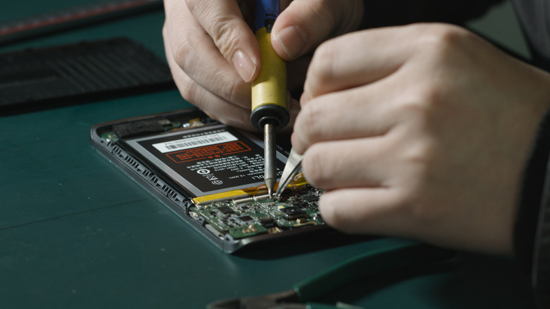 4k手机电子产品主板维修实拍