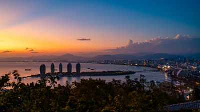 8K大气延时海南三亚城市天际线日转夜