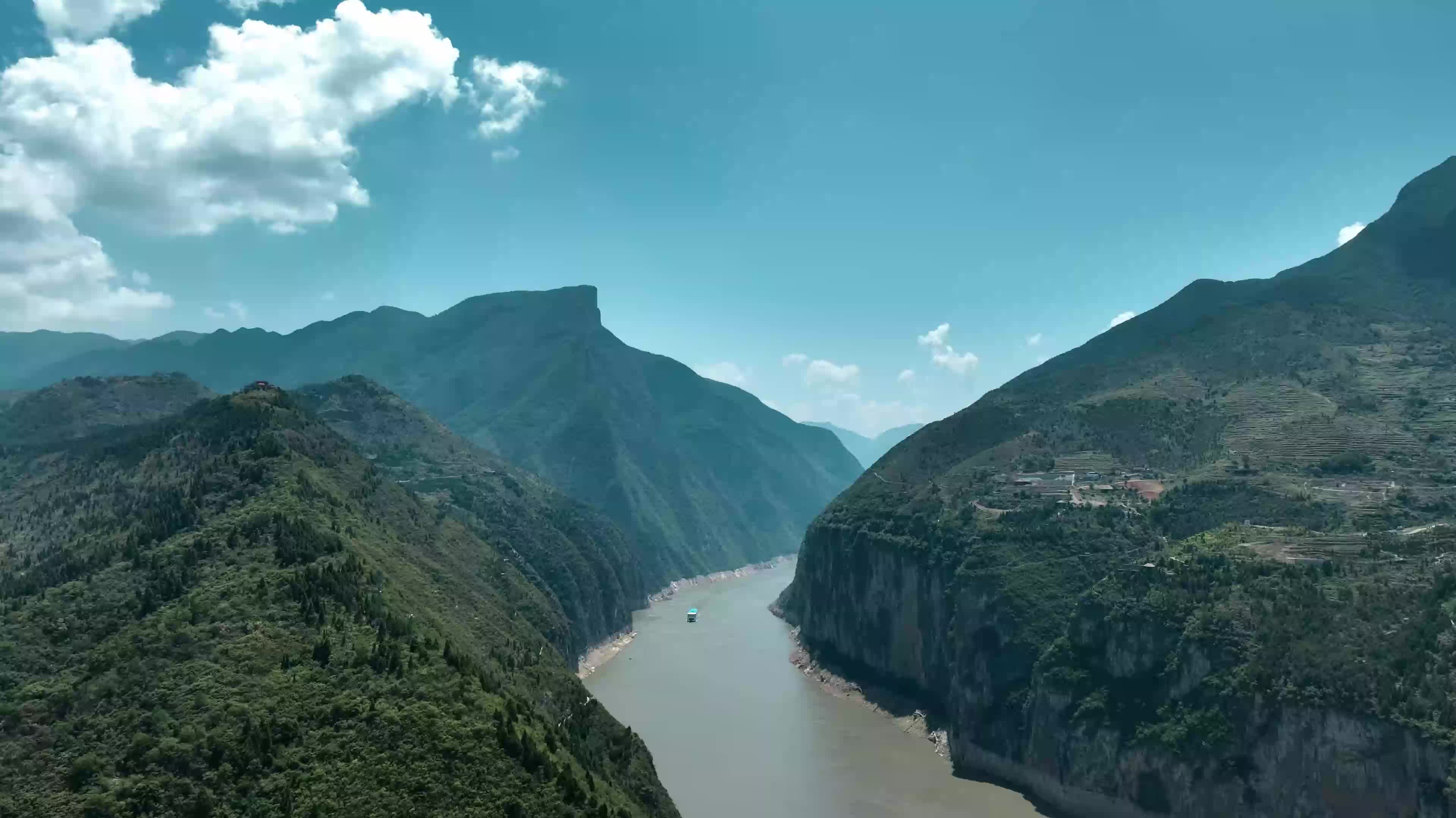 重庆三峡夔门航拍俯拍