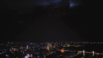 暴风雨夜空闪电雷电视频素材霹雷雷电划破乌云