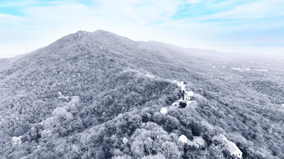 4K航拍南京紫金山雪景大雪封山冬季雪景实拍素材