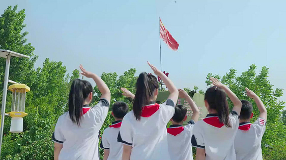 向国旗敬礼图片-向国旗敬礼素材-向国旗敬礼模板图片下载-千库网