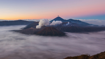婆罗洲火山日出地标印尼自然旅游胜地4时间流逝