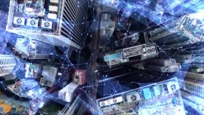 空中摄像机在建筑物周围移动无线通信网络的概念很多物联网信息通